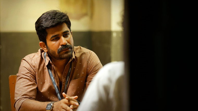 кадр из фильма ரத்தம்