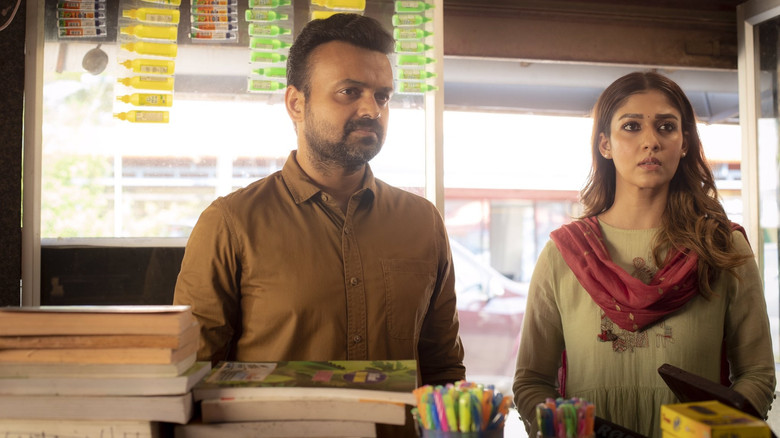 кадр из фильма നിഴൽ