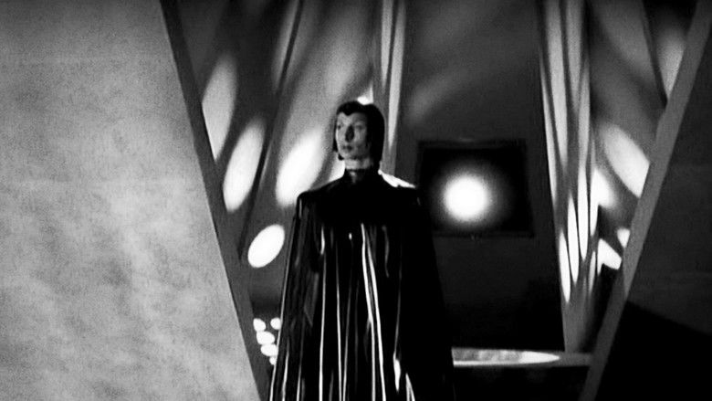 кадр из фильма Devil Girl from Mars