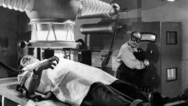 кадр из фильма Монстр, рожденный людьми