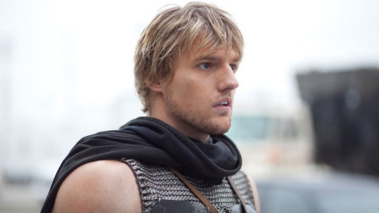 кадр из фильма Могучий Тор