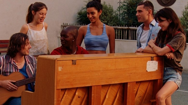 кадр из фильма La Récréation de Juillet