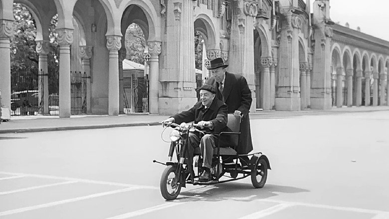 кадр из фильма El cochecito