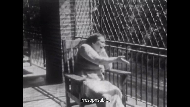 кадр из фильма Red #42