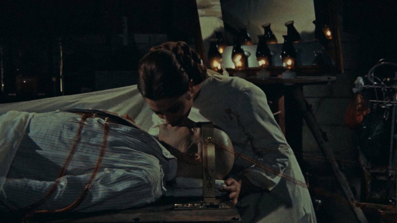 кадр из фильма La figlia di Frankenstein