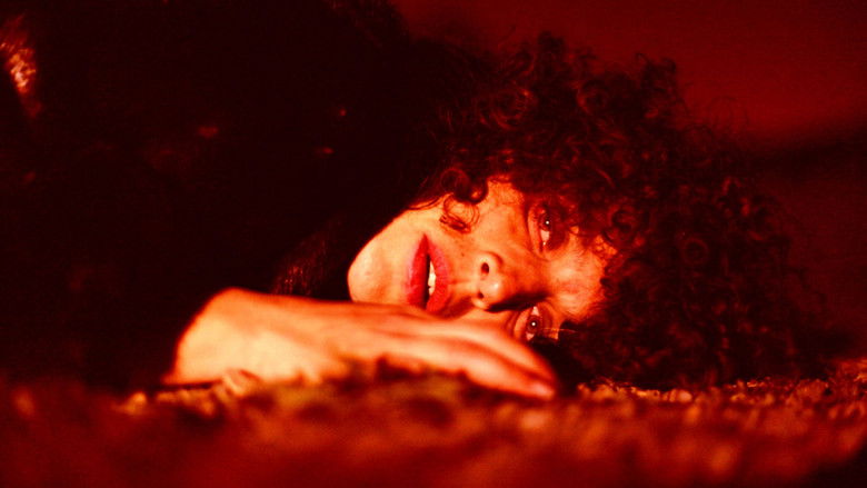 кадр из фильма Οι Κύκλοι της Ρο