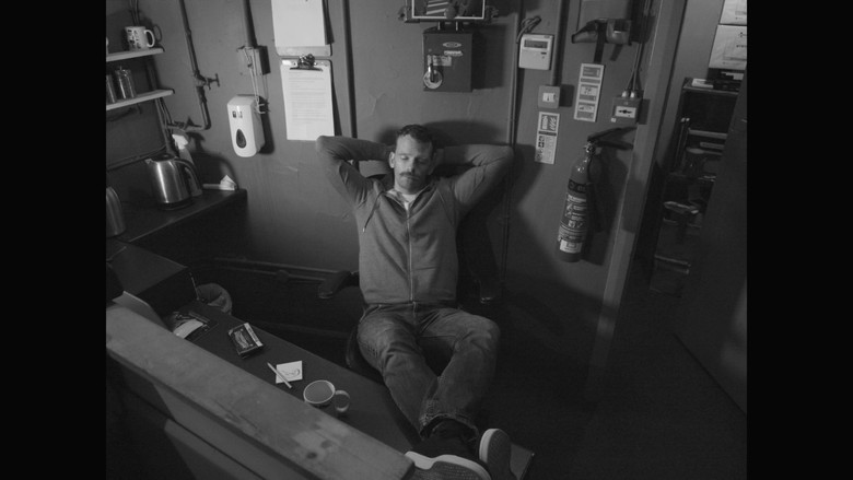 кадр из фильма The Regulars