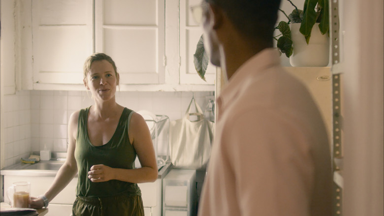 кадр из фильма Beautiful and Neat Room