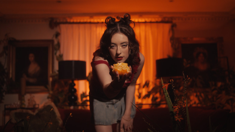 кадр из фильма Night Glances