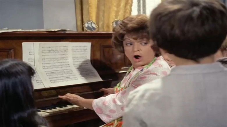 кадр из фильма Η Κόμησσα Της Κέρκυρας