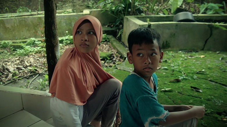 кадр из фильма Misteri Rumah Tua