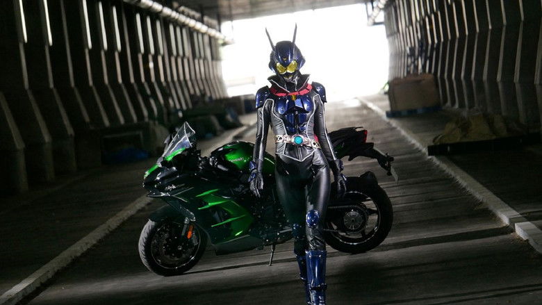 кадр из фильма 仮面ライダーアインズ　ｗｉｔｈガールズリミックス