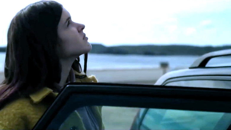 кадр из фильма Паранормальное. Маяк