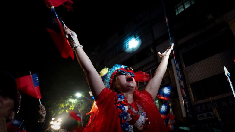 кадр из фильма 顏色擷取樣本.mov