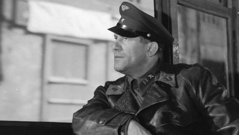 кадр из фильма Ленинградская симфония