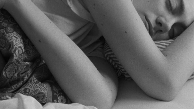 кадр из фильма Alice