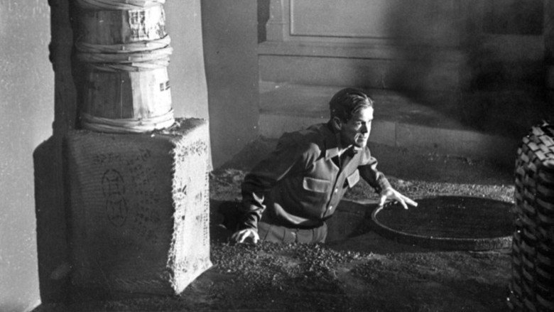 кадр из фильма Мир за выкуп