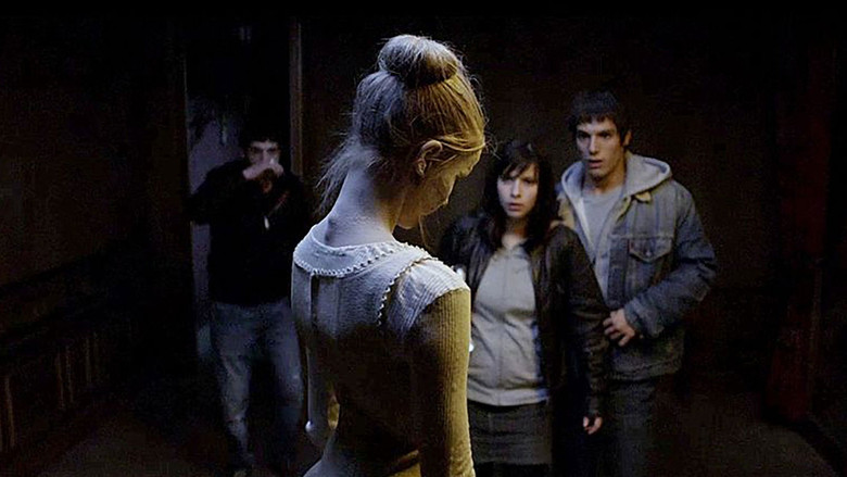 кадр из фильма Мертвенно-бледный