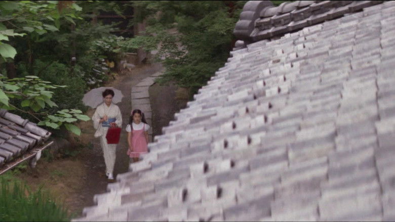 кадр из фильма 現代娼婦考 制服の下のうずき