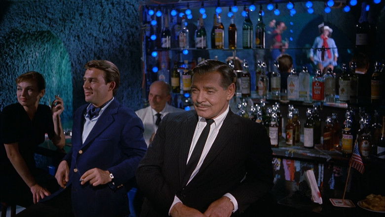 кадр из фильма Это началось в Неаполе