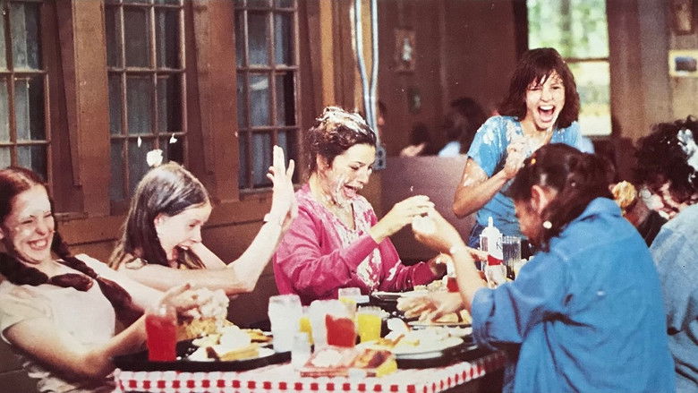 кадр из фильма Маленькие прелестницы