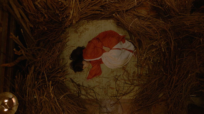 кадр из фильма Khế Ước Bán Dâu