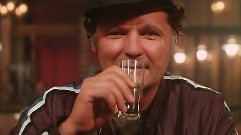 кадр из фильма The Kinky Coaches and the Pom Pom Pussycats