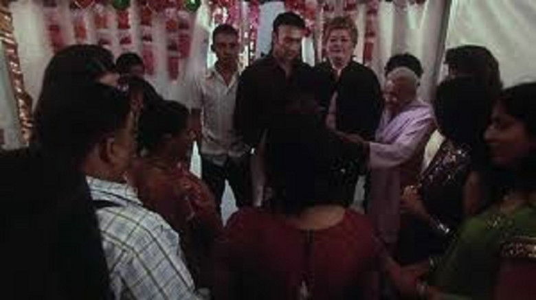 кадр из фильма Chicken Tikka Masala