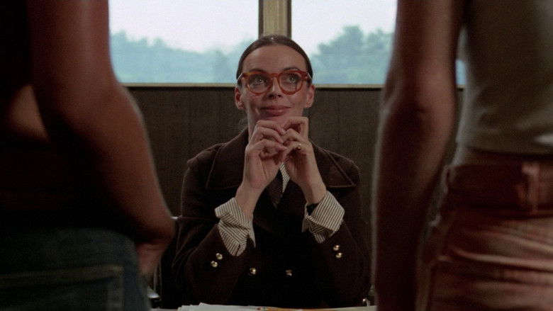 кадр из фильма Страсть за решеткой