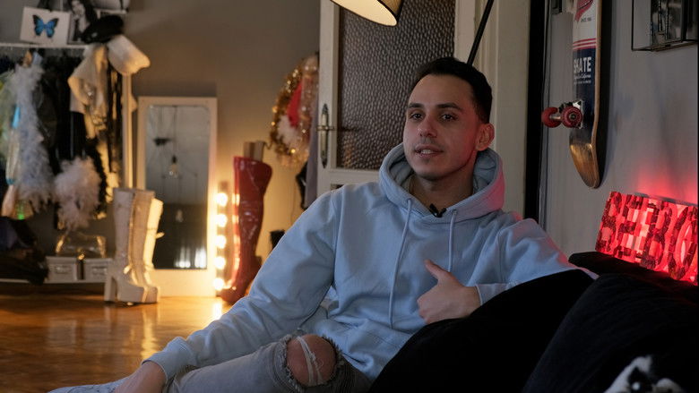 кадр из фильма Kraliçe'nin İllüzyonu