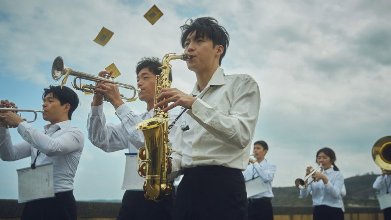 кадр из фильма 進行曲