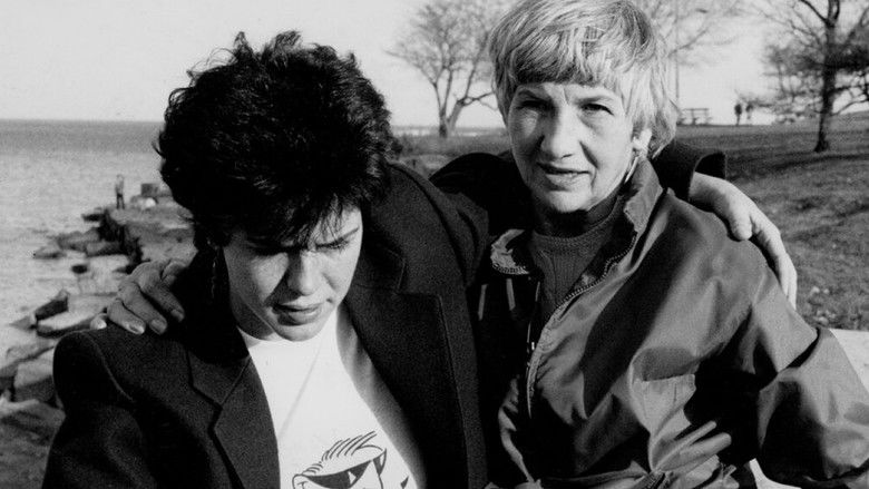 кадр из фильма The Ties That Bind