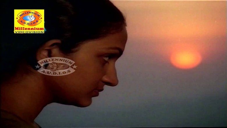 кадр из фильма ആരണ്യകം