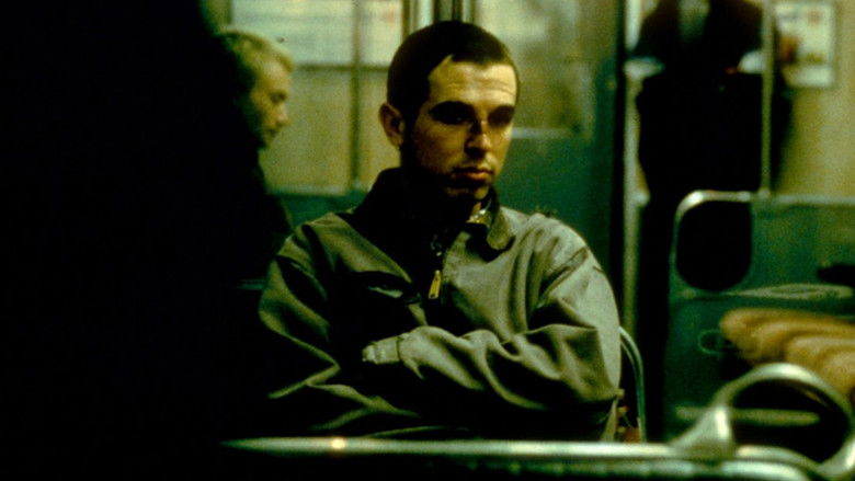 кадр из фильма Не глотать