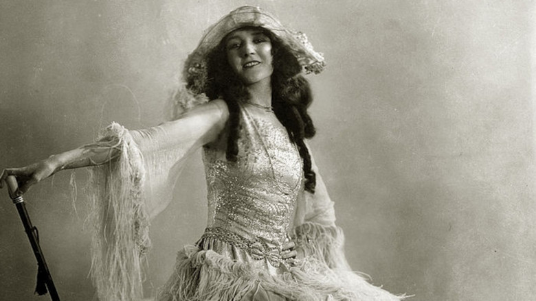 кадр из фильма Fifth Avenue Models