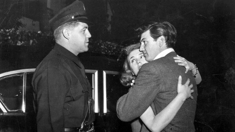 кадр из фильма Man in the Vault