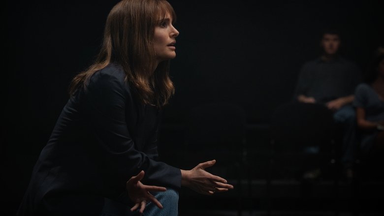 кадр из фильма Май декабрь