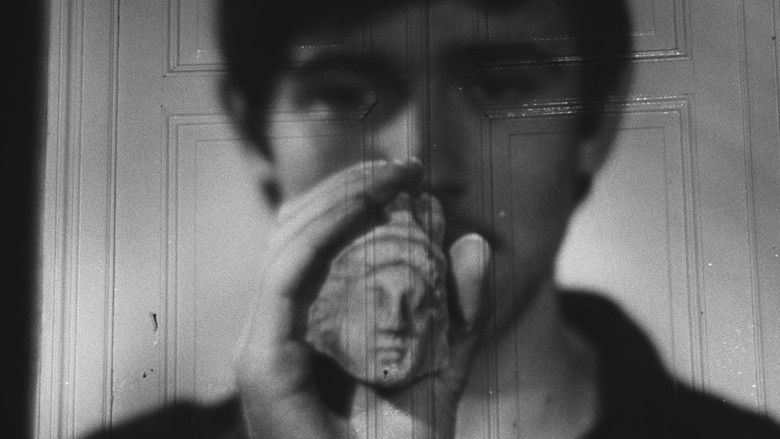 кадр из фильма Долгие проводы