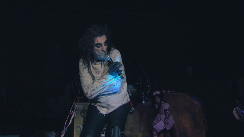кадр из фильма Alice Cooper: Raise the Dead (Live from Wacken)