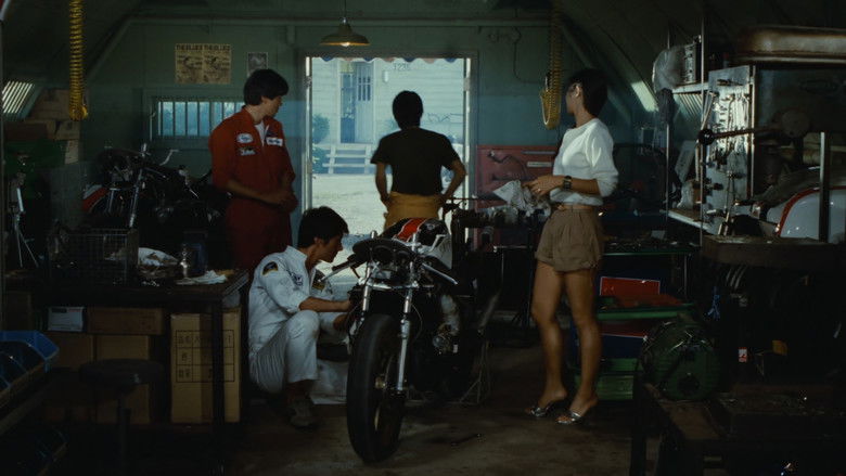 кадр из фильма 汚れた英雄