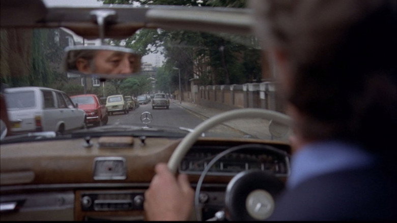 кадр из фильма Глубокий сон