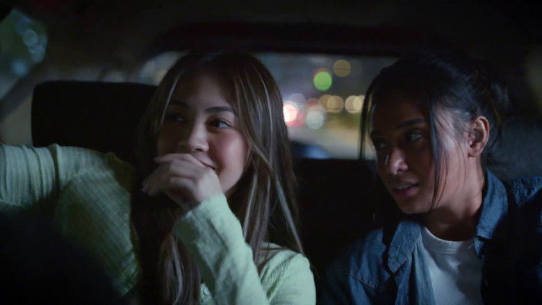 кадр из фильма Open Endings