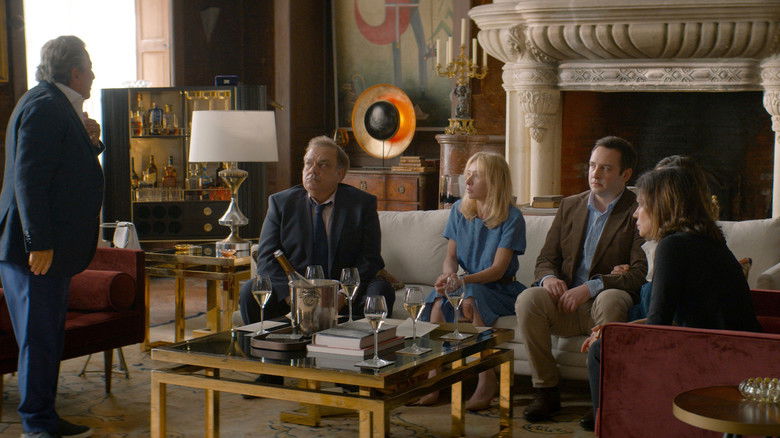 кадр из фильма Неожиданные связи