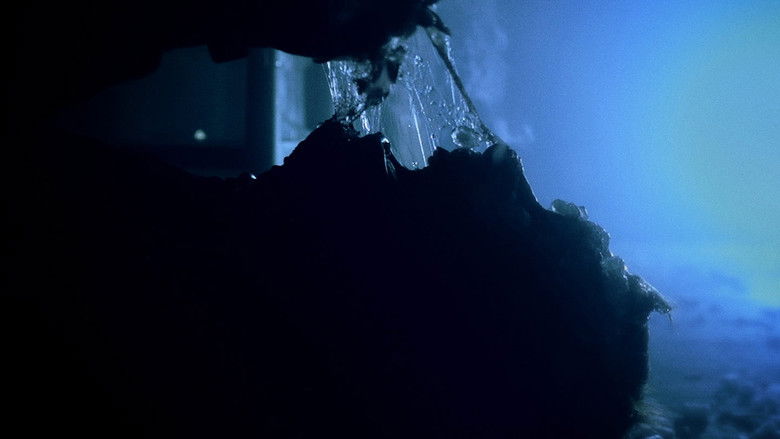 кадр из фильма Несколько минут после полуночи