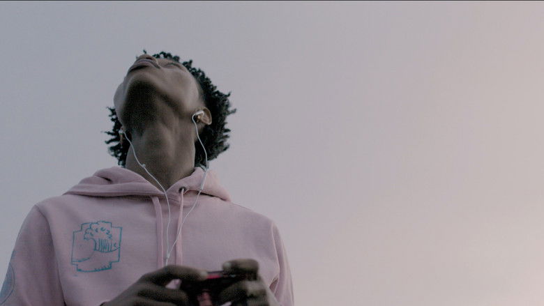 кадр из фильма Summer Eclipse