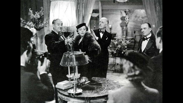 кадр из фильма Школа кокеток