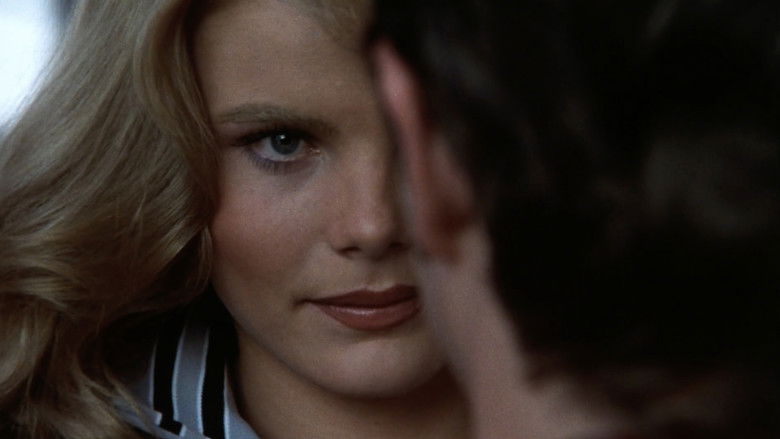 кадр из фильма Звезда Плейбоя