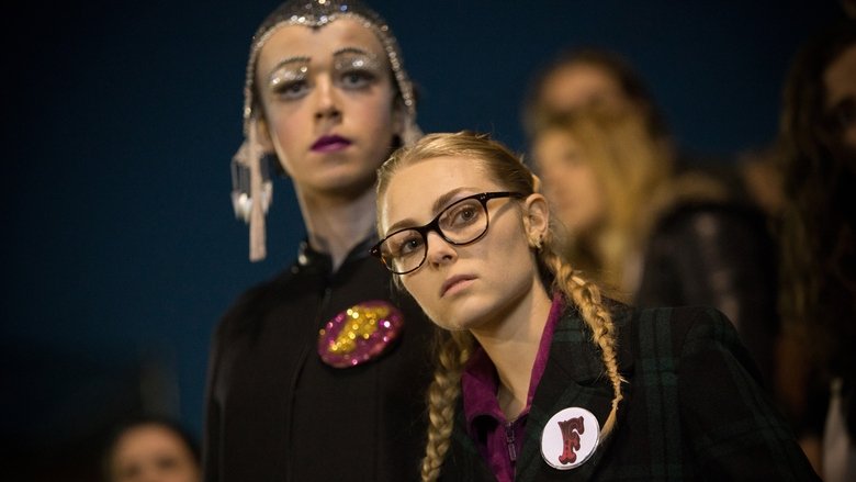 кадр из фильма Цирк уродов