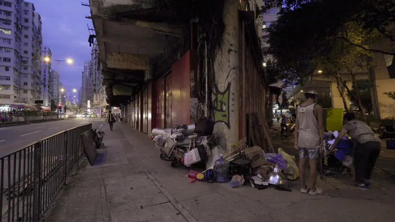 кадр из фильма 無調人間