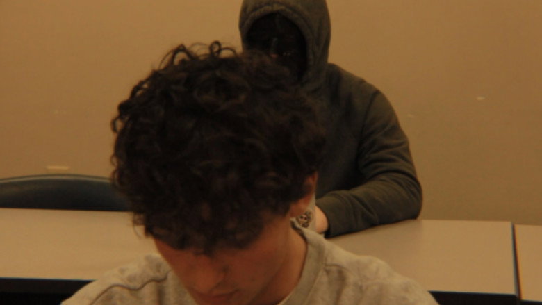 кадр из фильма 𐌕𐋅𐌄 𐌌𐌀𐌍 𐌁𐌄𐌍𐌄𐌀𐌕𐋅꞉ 𐌖𐌉